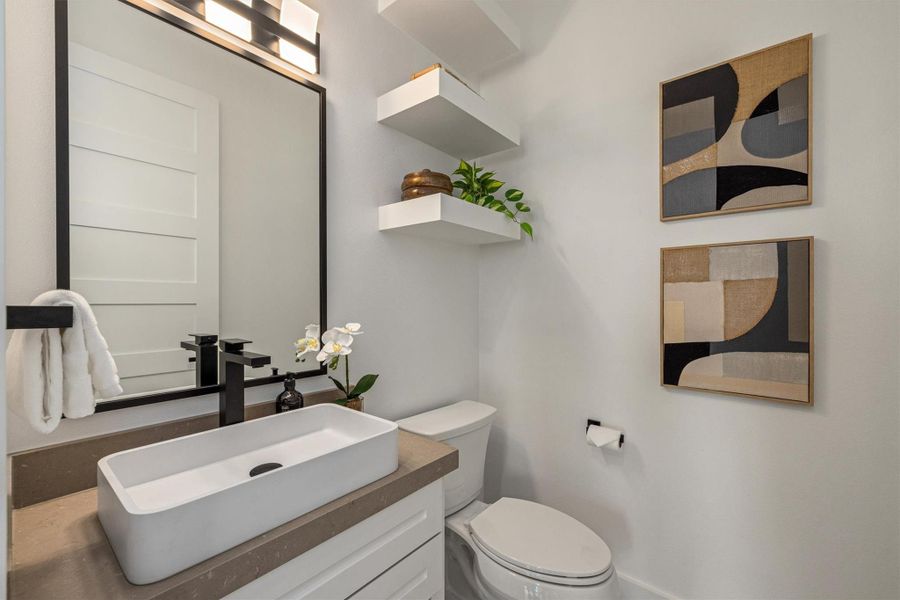 Furnished interior view inside a new home in , Galveston (Image 40).