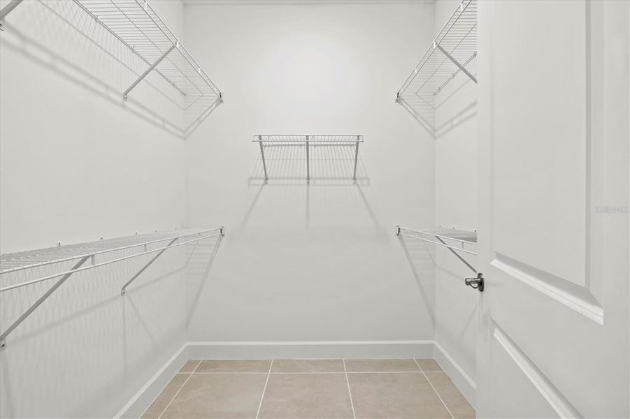 Spacious, unfurnished interior of a new home in , Nokomis (Image 23).