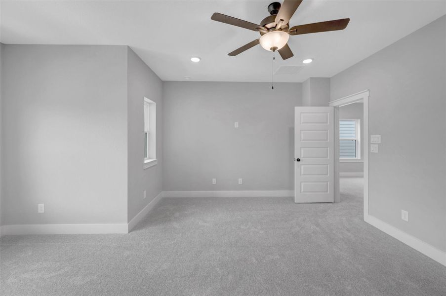 Spacious, unfurnished interior of a new home in , Montgomery (Image 28).