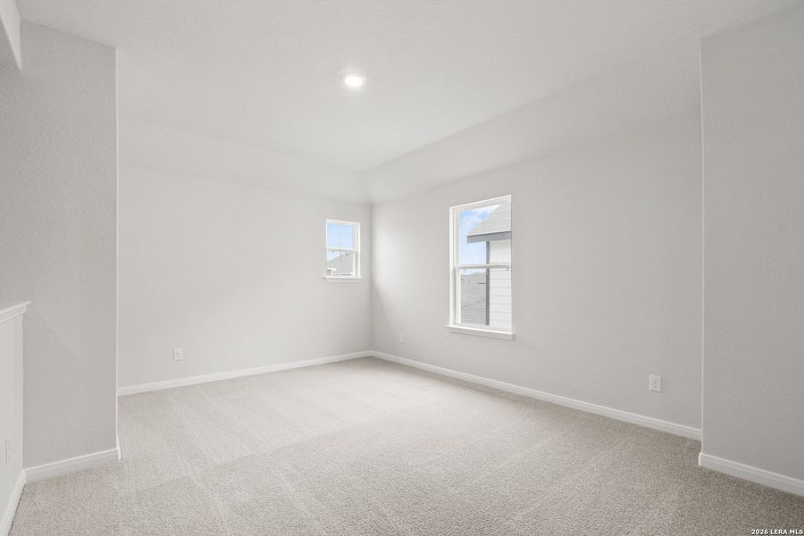 Spacious, unfurnished interior of a new home in Abbott Place, St. Hedwig (Image 23).