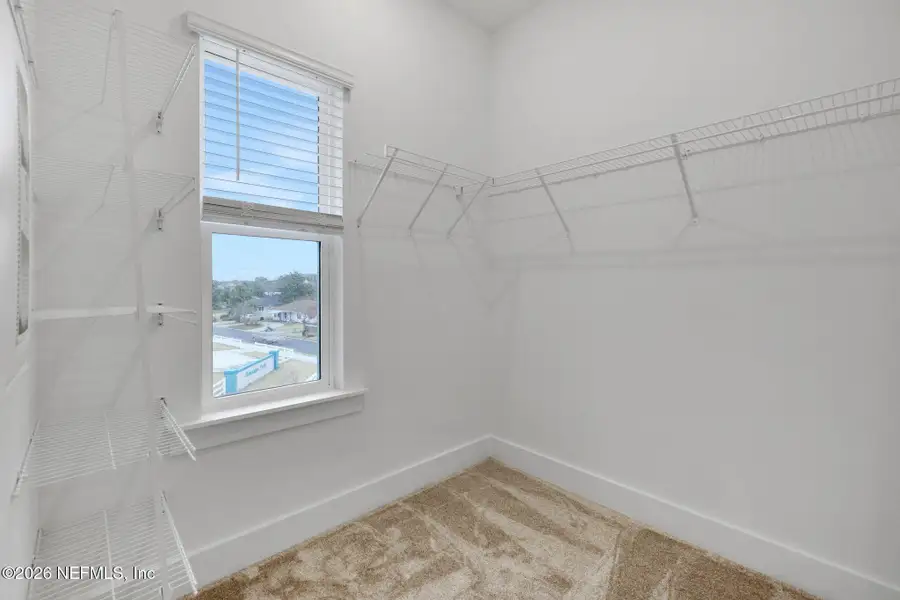 Spacious, unfurnished interior of a new home in , Jacksonville Beach (Image 19).