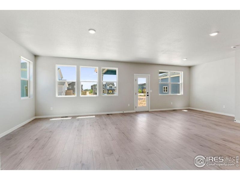 Spacious, unfurnished interior of a new home in , Fort Collins (Image 11).