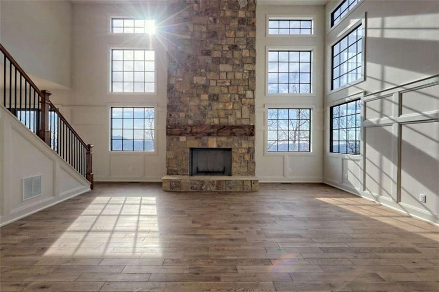 Spacious, unfurnished interior of a new home in , Clayton (Image 38).