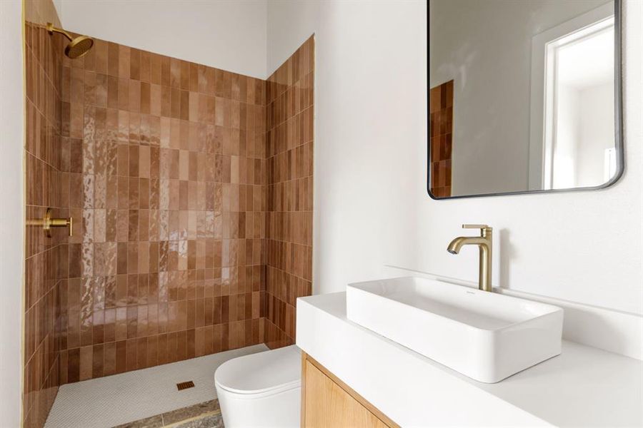 Furnished interior view inside a new home in , Dallas (Image 10). Furnished interior view inside a new home in , Dallas (Image 10).