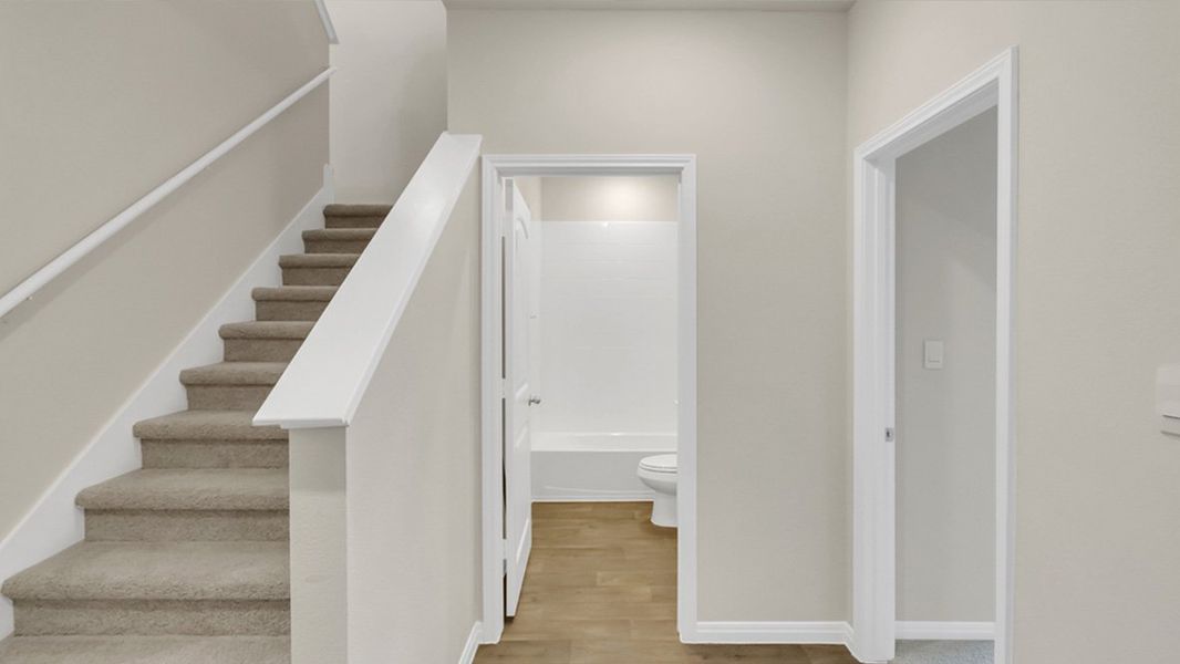 Spacious, unfurnished interior of a new home in Rosenbusch Ranch, Leander (Image 12). Spacious, unfurnished interior of a new home in Rosenbusch Ranch, Leander (Image 12).
