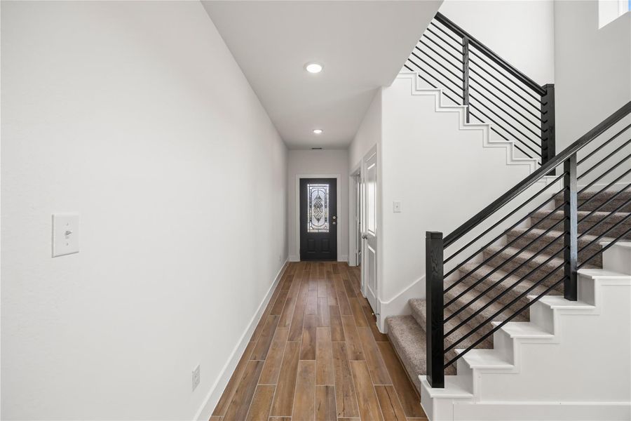 Spacious, unfurnished interior of a new home in River Ranch Meadows, Dayton (Image 29).