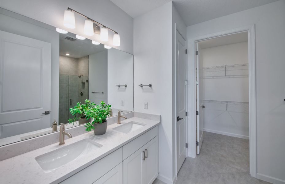 Representative furnished interior of a home built from the Colton by Pulte Homes in Legacy Groves, Nokomis (Image 8).