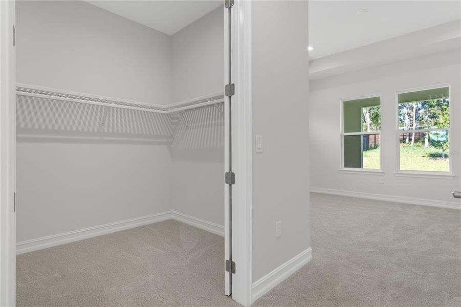 Spacious, unfurnished interior of a new home in Southern Hills Plantation, Brooksville (Image 39). Spacious, unfurnished interior of a new home in Southern Hills Plantation, Brooksville (Image 39).