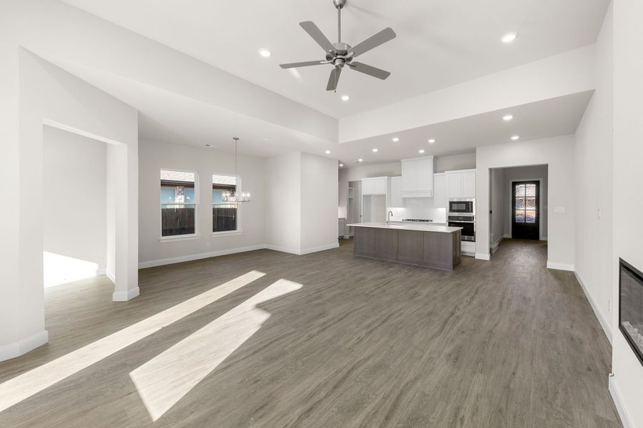 Spacious, unfurnished interior of a new home in West Crossing, Anna (Image 28). Spacious, unfurnished interior of a new home in West Crossing, Anna (Image 28).