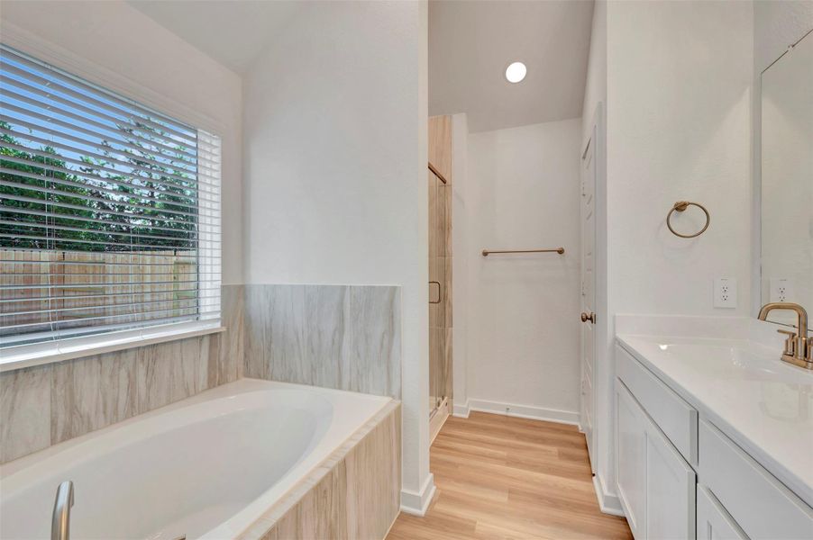 Furnished interior view inside a new home in Moran Ranch, Willis (Image 6).