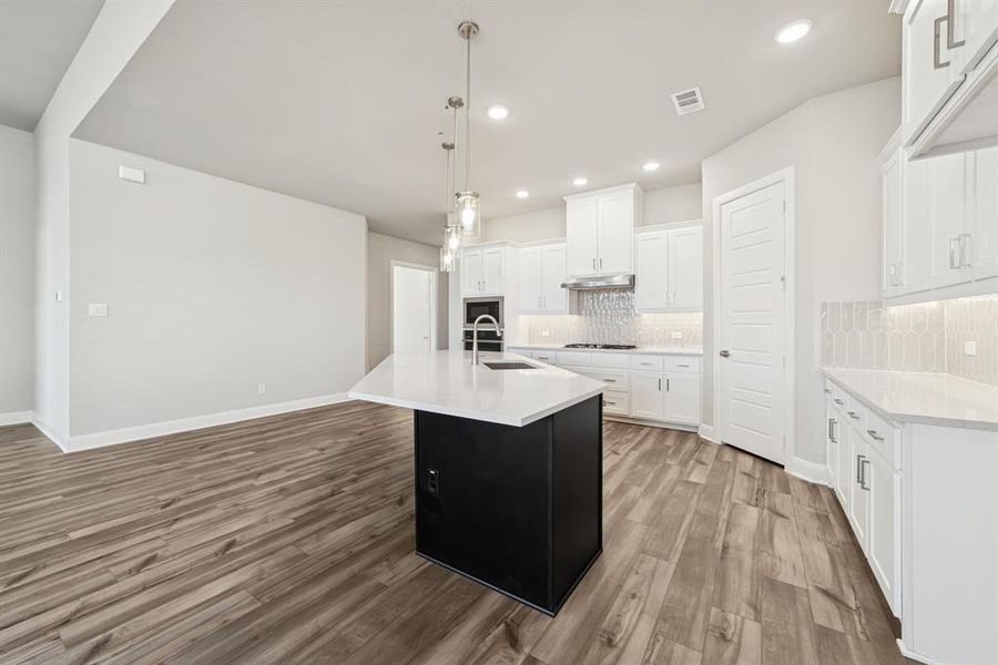 Image 33 of a home in Mantua Point Classics. Image 33 of a home in Mantua Point Classics.