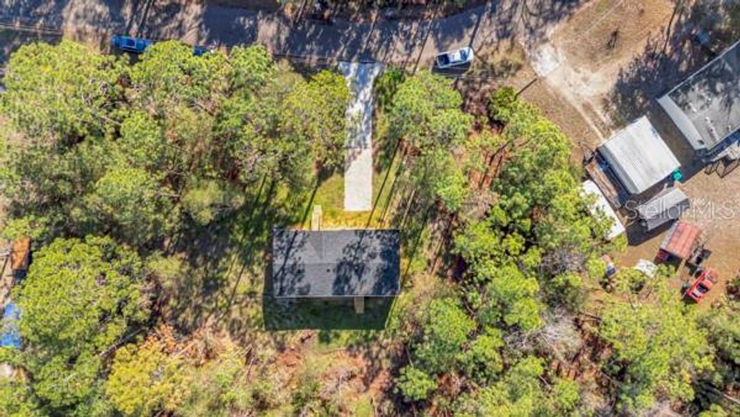 Image 27 of a home in .