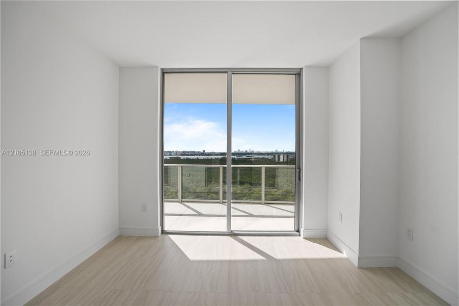 Spacious, unfurnished interior of a new home in , North Miami (Image 35).