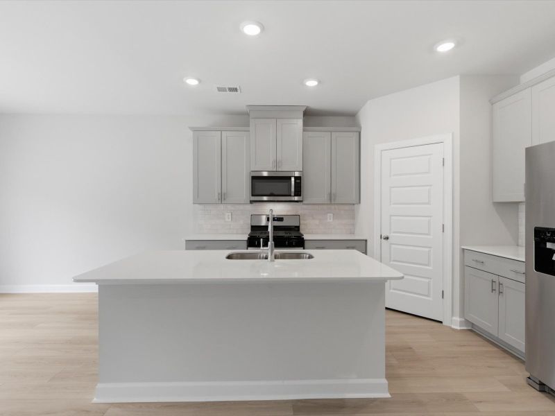 Furnished interior view inside a new home in Holland Park, Spartanburg (Image 3).