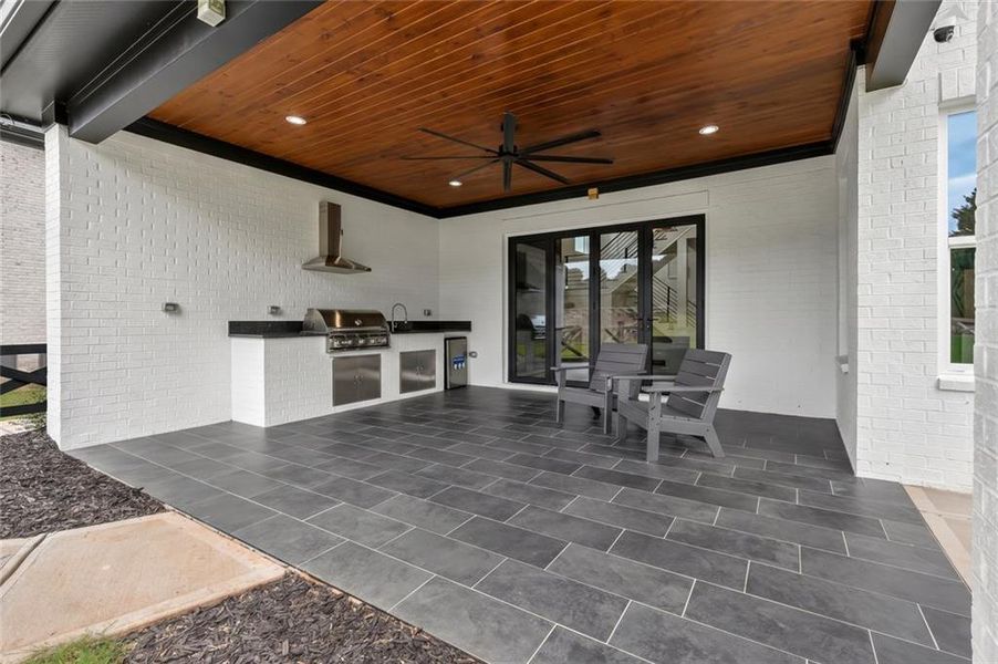 Exterior details and patio area of a home in , Braselton (Image 33).