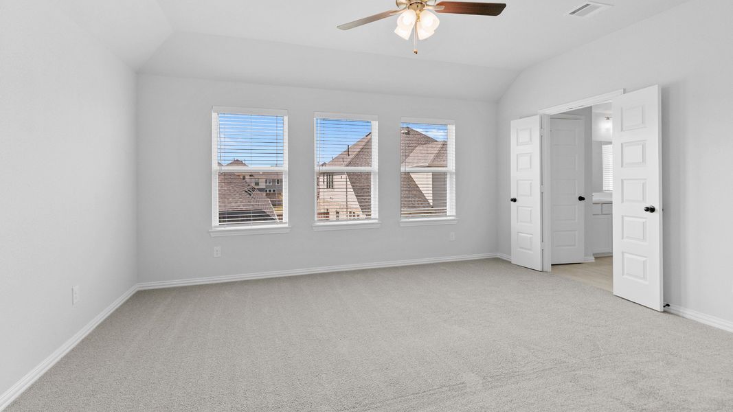 Representative furnished interior of a home built from the Altitude by Brightland Homes in Mostyn Springs, Magnolia (Image 13).