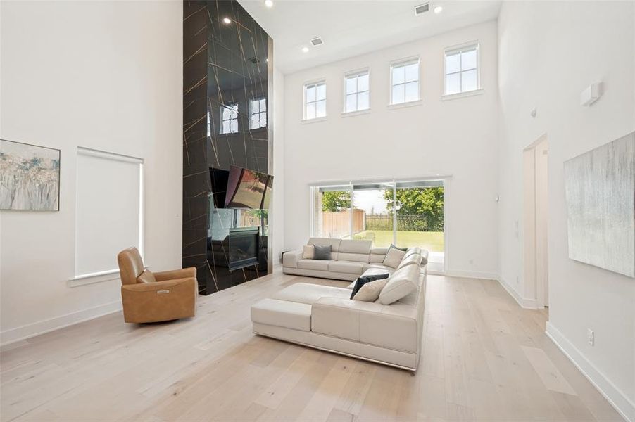 Furnished interior view inside a new home in , Frisco (Image 9).