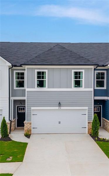Exterior details and patio area of a home in , Conyers (Image 3).