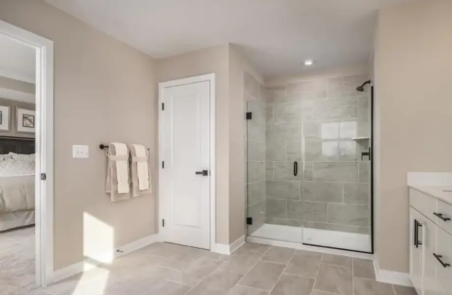 Furnished interior view inside a new home in , Commerce (Image 18).