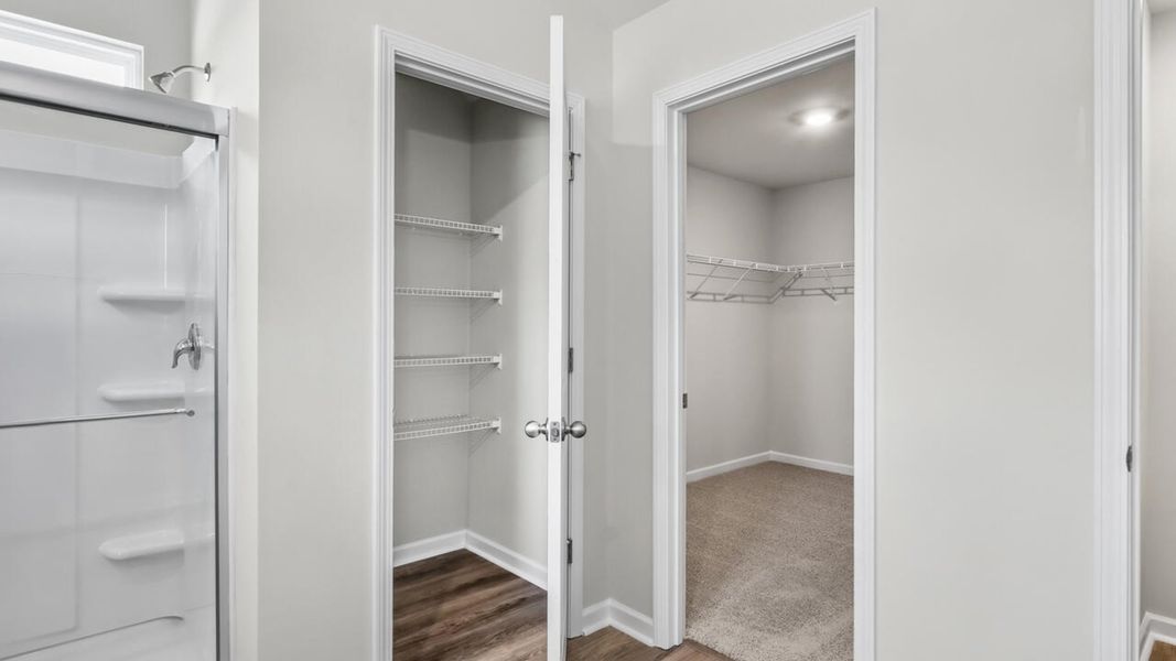 Spacious, unfurnished interior of a new home in Surfside Landing, Hubert (Image 27). Spacious, unfurnished interior of a new home in Surfside Landing, Hubert (Image 27).