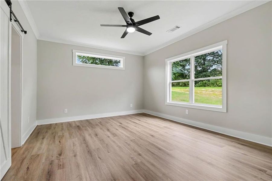 Spacious, unfurnished interior of a new home in , Clermont (Image 22). Spacious, unfurnished interior of a new home in , Clermont (Image 22).