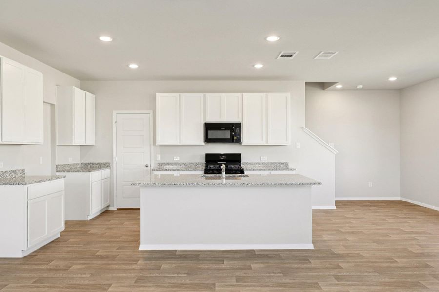 Light & Bright Open Concept Kitchen Light & Bright Open Concept Kitchen
