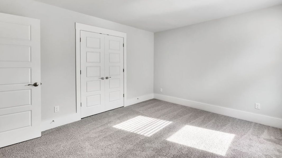 Spacious, unfurnished interior of a new home in Driftwood, Richlands (Image 26).