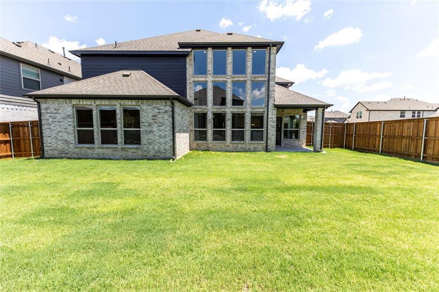 Exterior details and patio area of a home in , Little Elm (Image 3).