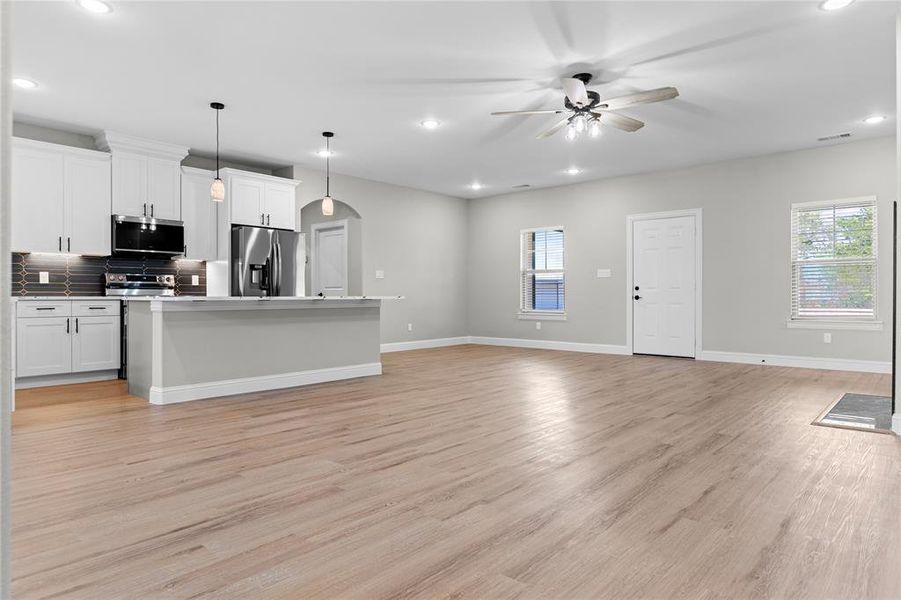 Furnished interior view inside a new home in , Cumby (Image 11). Furnished interior view inside a new home in , Cumby (Image 11).