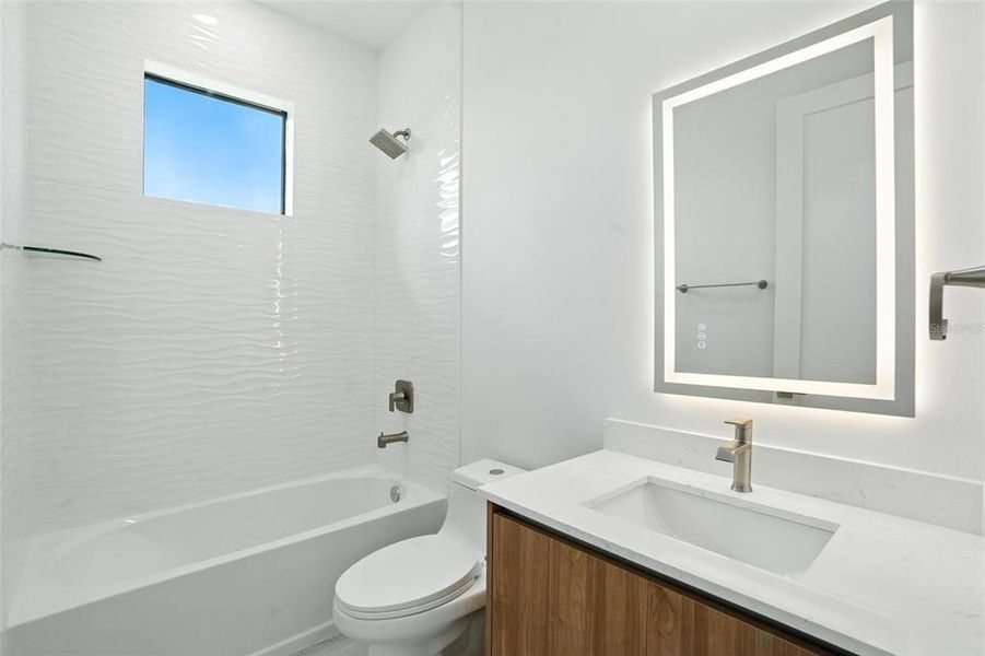 Furnished interior view inside a new home in , Port Charlotte (Image 10).