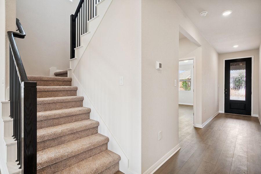 Image 52 representing the Blake by Ashton Woods in Rolling Glen, Hutto, TX.