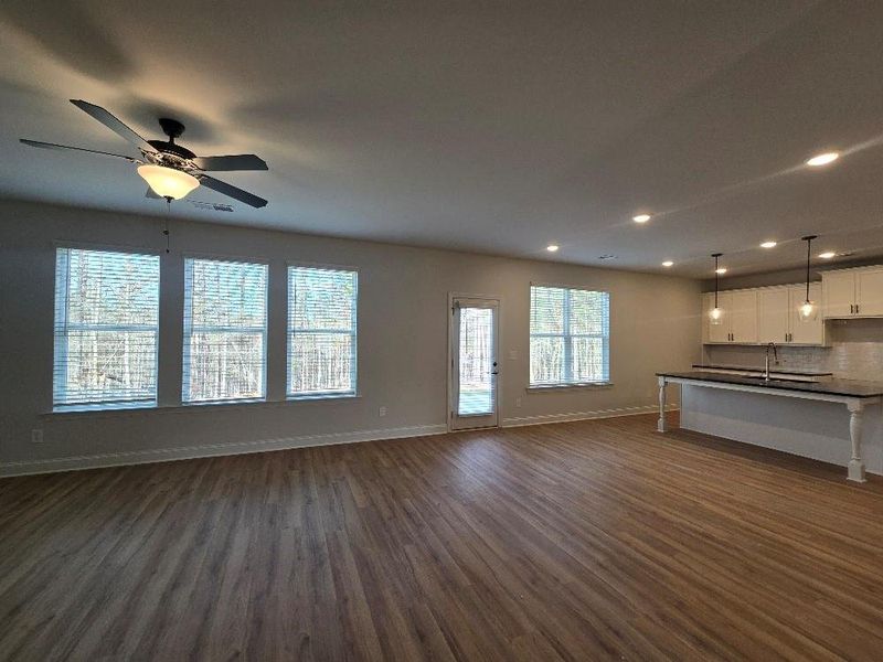 Spacious, unfurnished interior of a new home in Waters Edge, Mansfield (Image 27).