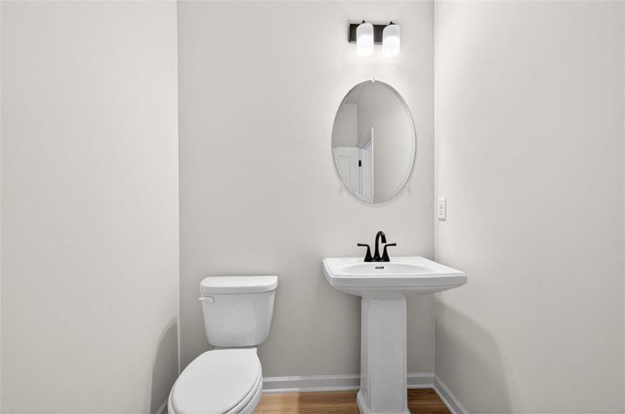 Furnished interior view inside a new home in Evergreen at Lakeside, Temple (Image 6).