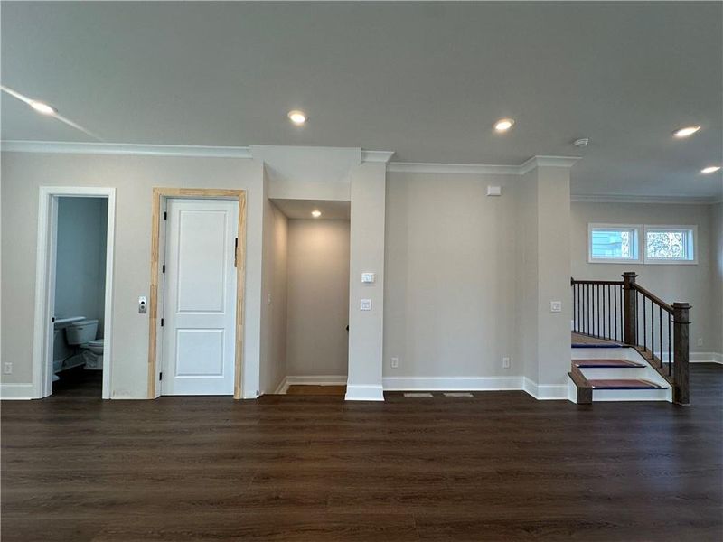Spacious, unfurnished interior of a new home in Waterside Single Family, Peachtree Corners (Image 20).