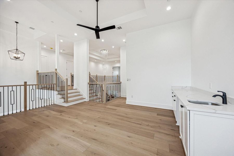 Spacious, unfurnished interior of a new home in , Bellaire (Image 21).