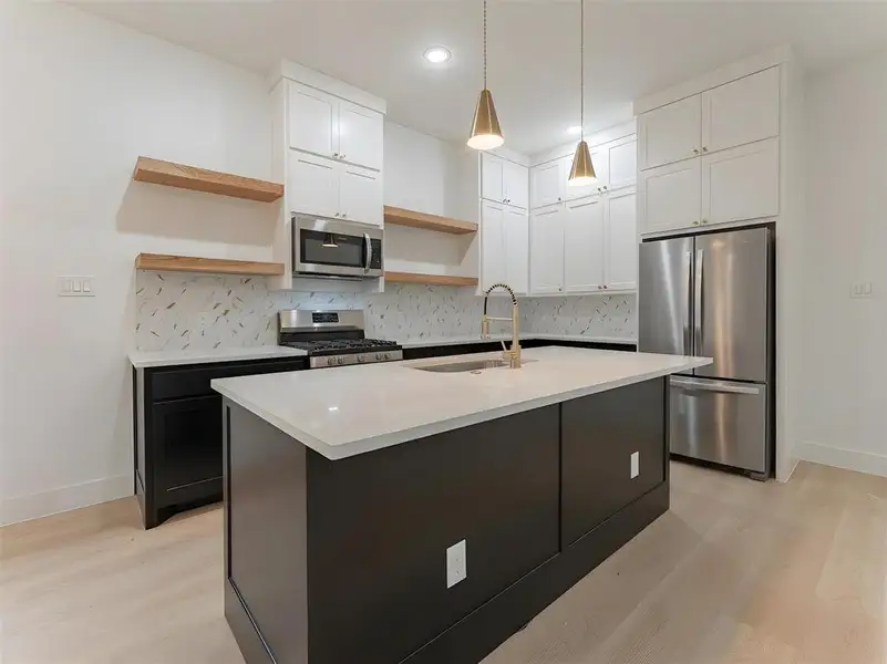 Furnished interior view inside a new home in , Dallas (Image 5).