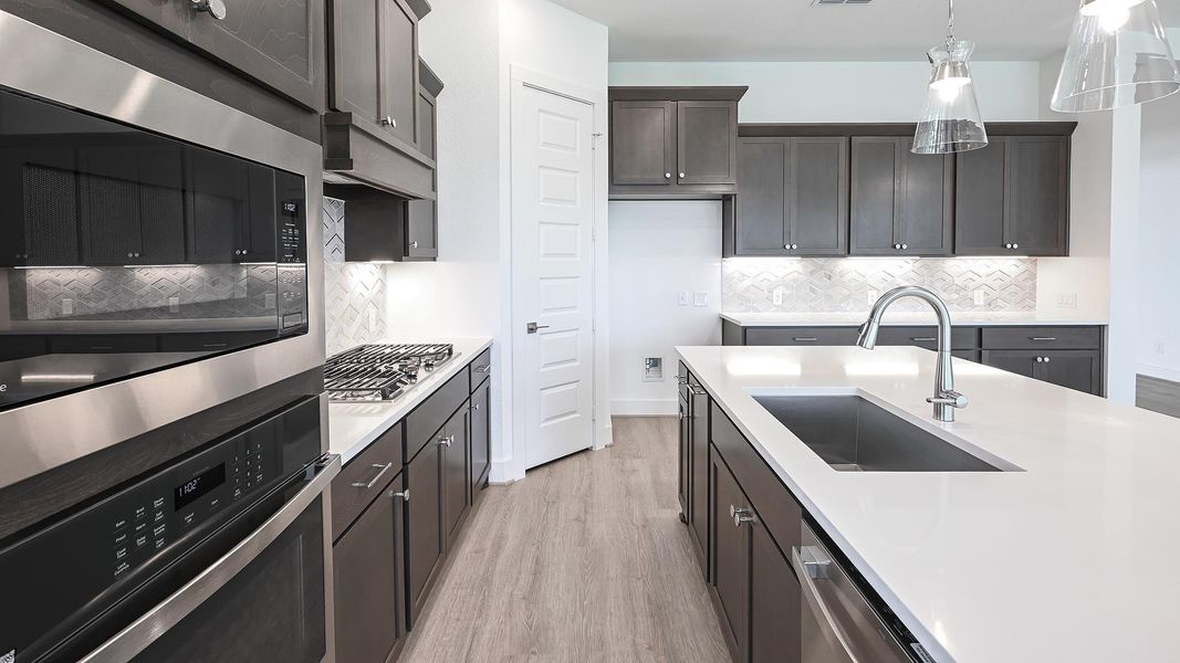 Furnished interior view inside a new home in Juniper Springs, Lockhart (Image 10).