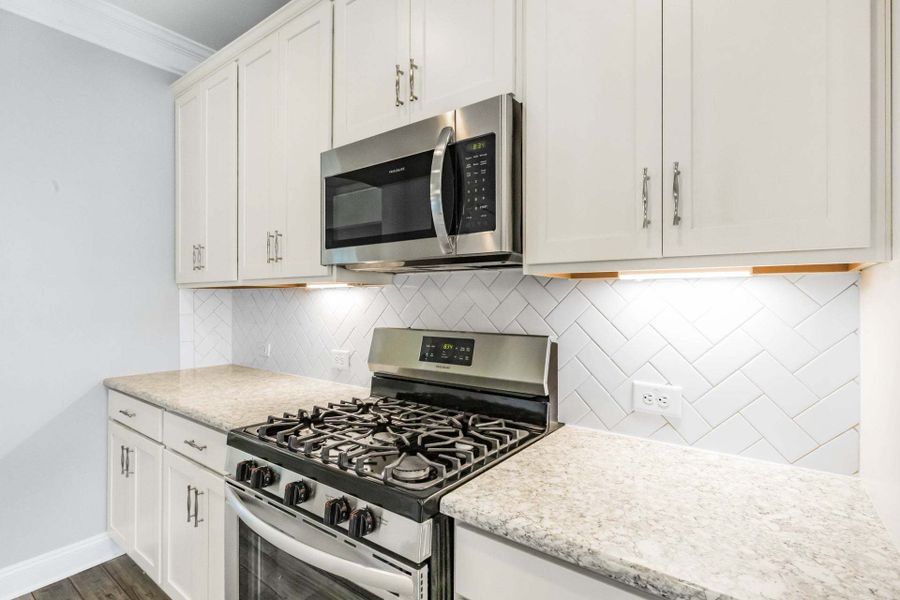 Representative furnished interior of a home built from the Clayton by Caviness & Cates Communities in Bartlett Manor, Youngsville (Image 164).