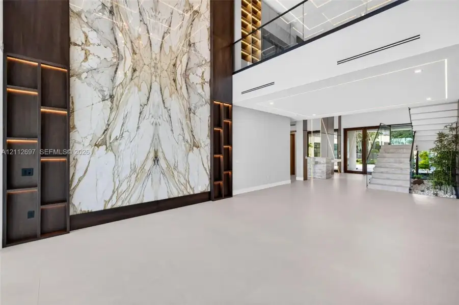 Spacious, unfurnished interior of a new home in , Fort Lauderdale (Image 27).