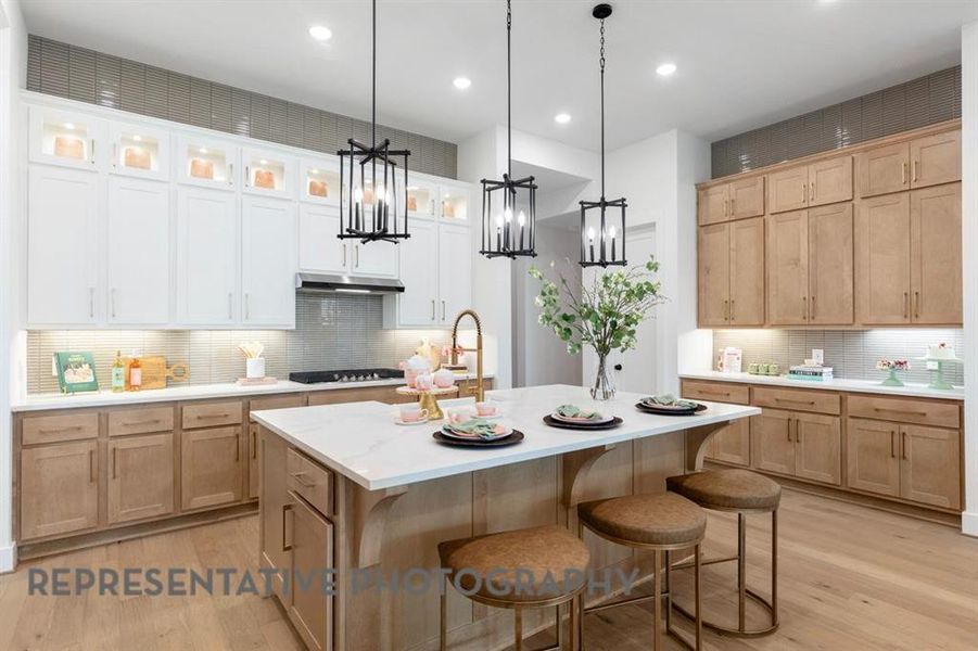 Furnished interior view inside a new home in Ridge Crossing, Waxahachie (Image 11). Furnished interior view inside a new home in Ridge Crossing, Waxahachie (Image 11).