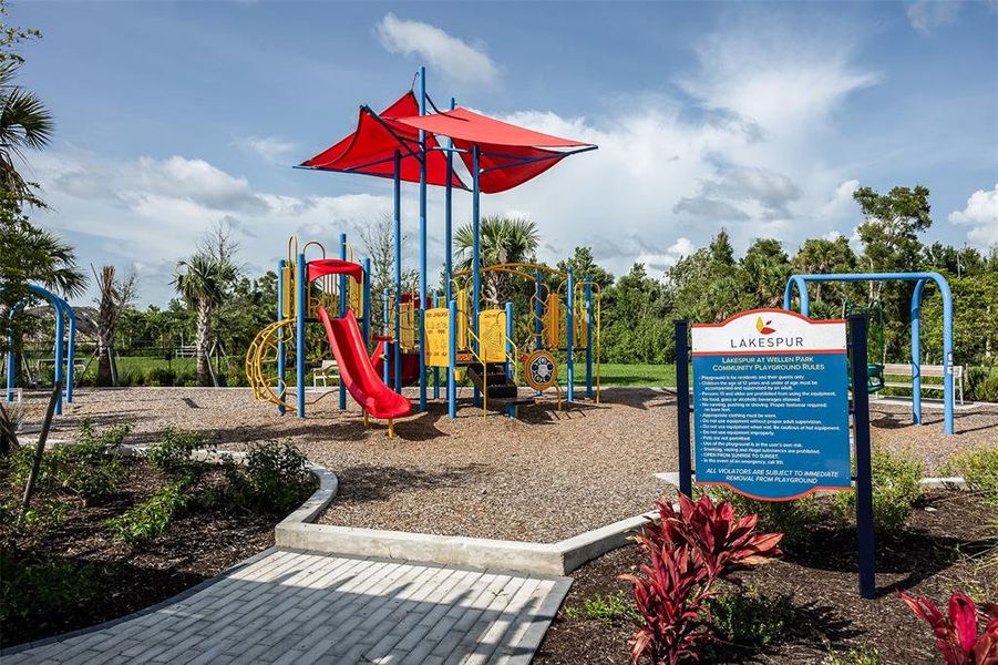 Community amenities in Lakespur at Wellen Park, Venice (Image 15).
