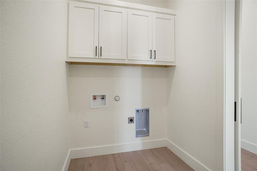 Spacious, unfurnished interior of a new home in , Paradise (Image 24). Spacious, unfurnished interior of a new home in , Paradise (Image 24).