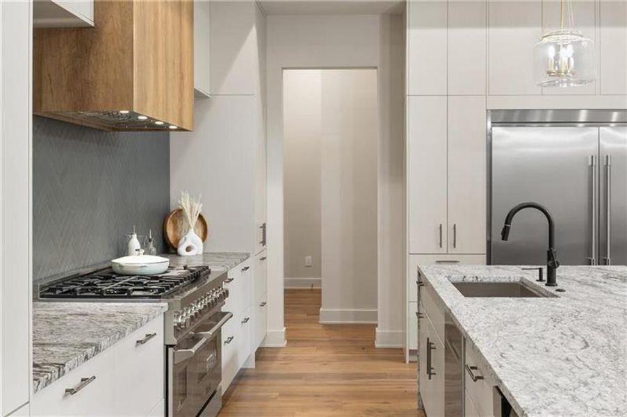 Furnished interior view inside a new home in , Sandy Springs (Image 7).