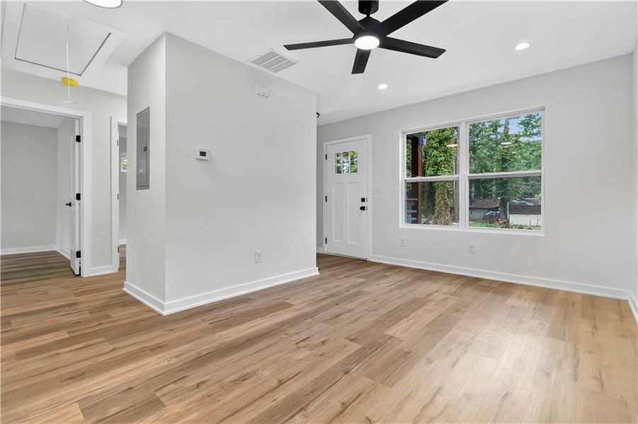 Spacious, unfurnished interior of a new home in , Atlanta (Image 50). Spacious, unfurnished interior of a new home in , Atlanta (Image 50).
