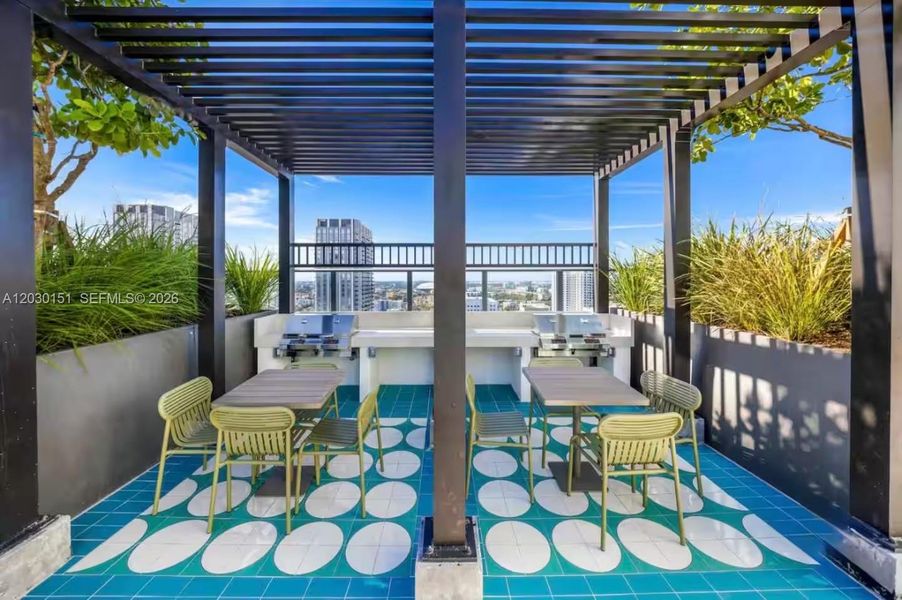 Community amenities in , Miami (Image 13).