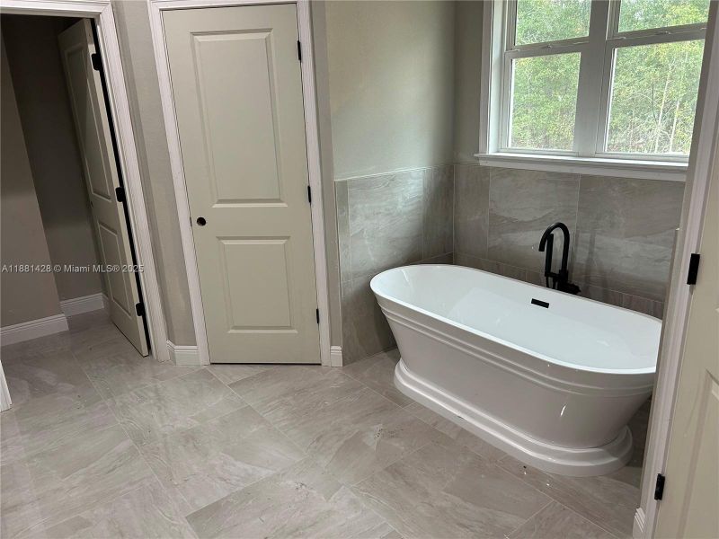 Furnished interior view inside a new home in , Dunnellon (Image 2). Furnished interior view inside a new home in , Dunnellon (Image 2).