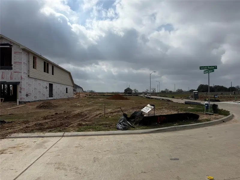 Site preparation for new homesites in Candela, Richmond (Image 4).