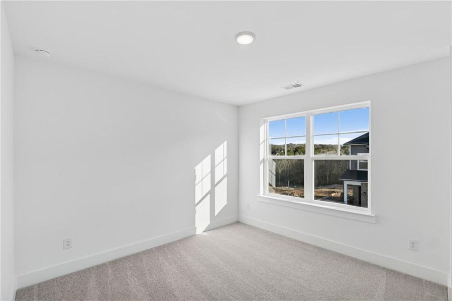 Spacious, unfurnished interior of a new home in Grandview Terrace, Canton (Image 11).