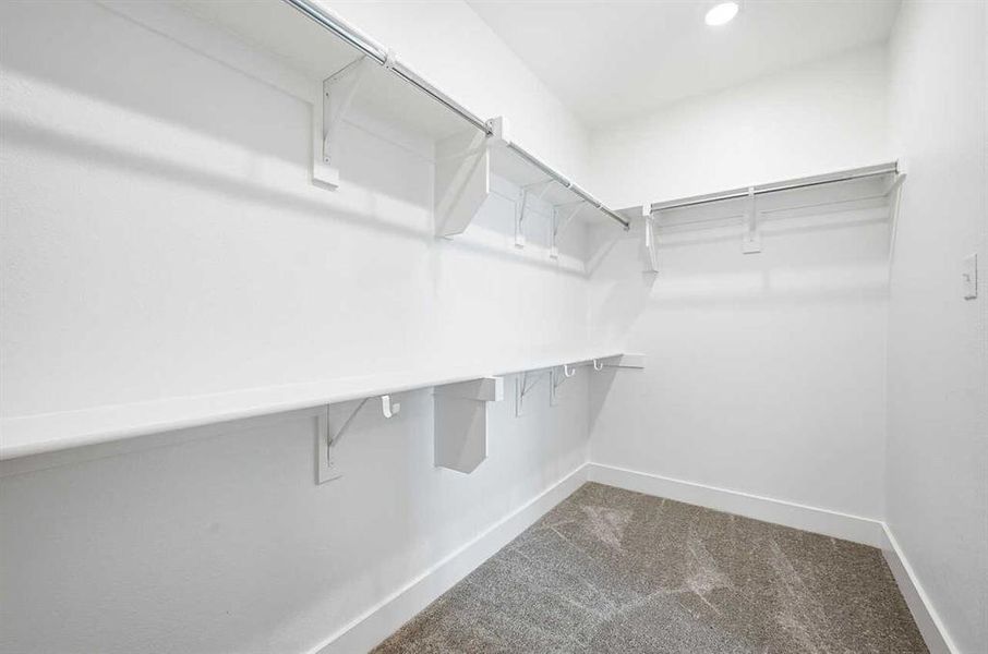 Spacious, unfurnished interior of a new home in Heritage Ranch, Sherman (Image 23).