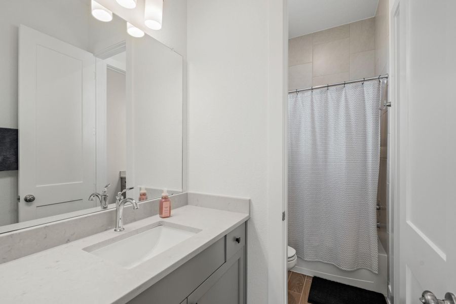 Furnished interior view inside a new home in Elyson, Katy (Image 26). Furnished interior view inside a new home in Elyson, Katy (Image 26).